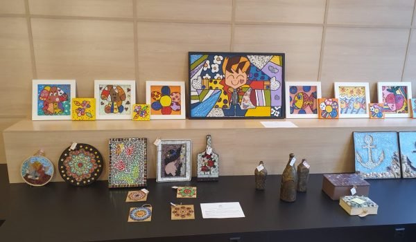 exposição artística associação Flávia Cristina